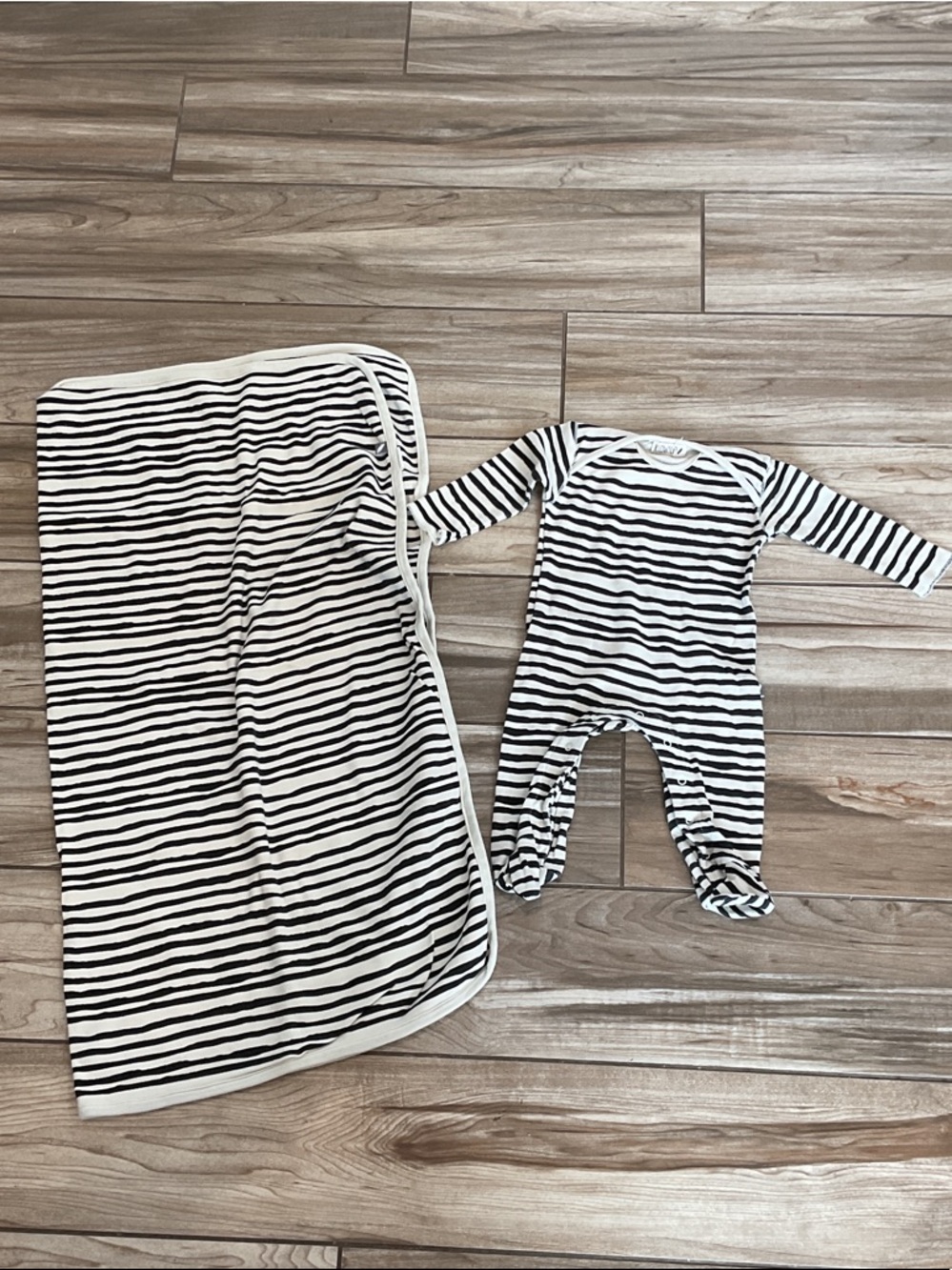 Striped Baby Footed Onsie & Matching  Blanket - Black and cream